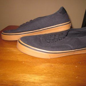 Canvas sneakers